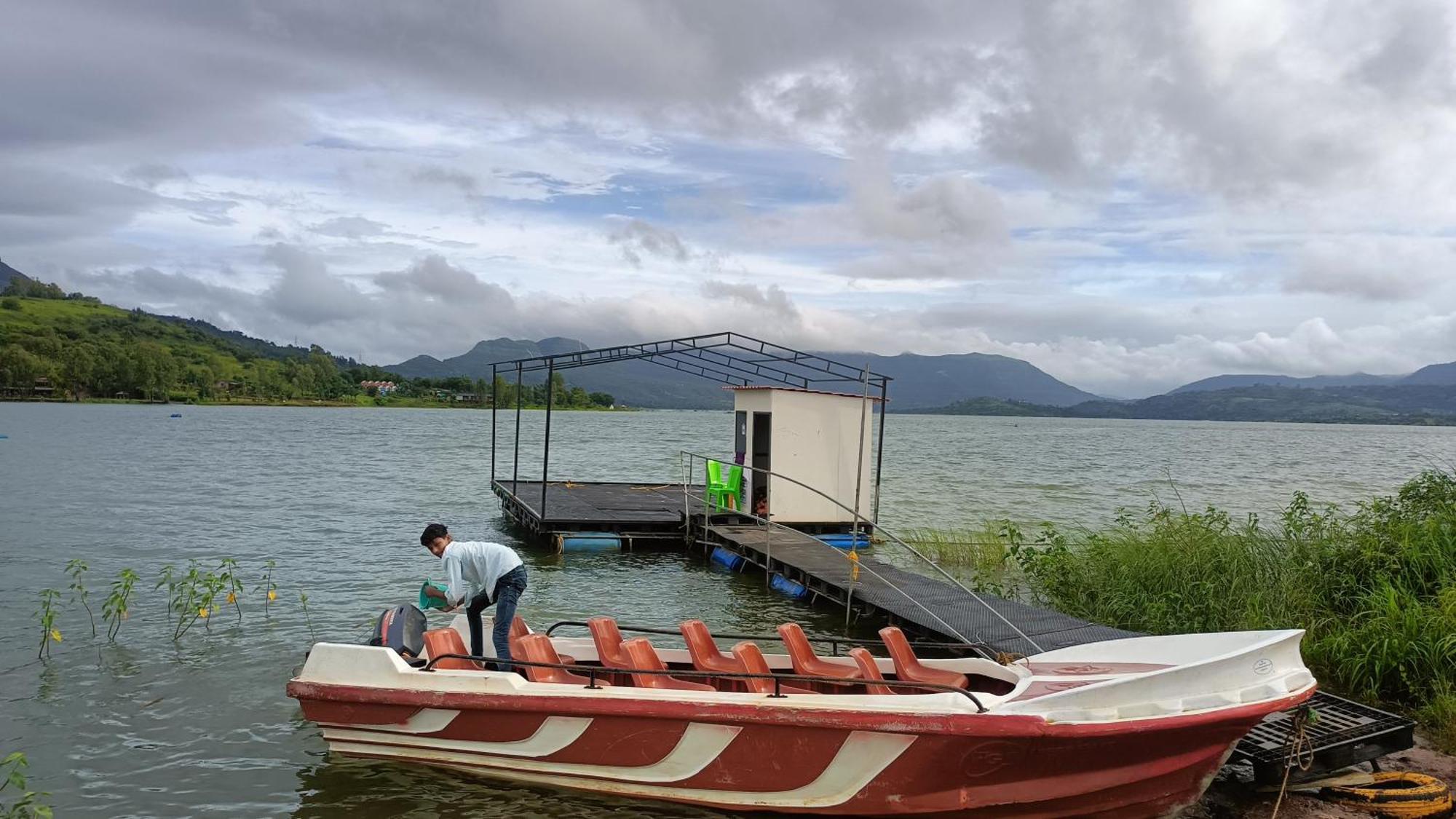 Shelby Pawana Lake Cottages & Camping Tents Lonavala Exteriör bild