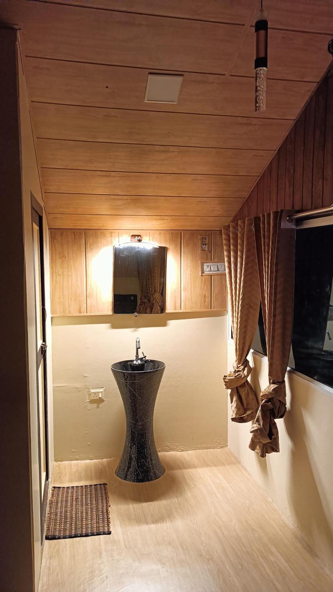 Shelby Pawana Lake Cottages & Camping Tents Lonavala Exteriör bild
